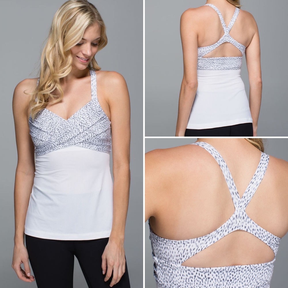 Lululemon Wrap It Up Tank | White with black & white Dottie Dash print | Sz 6